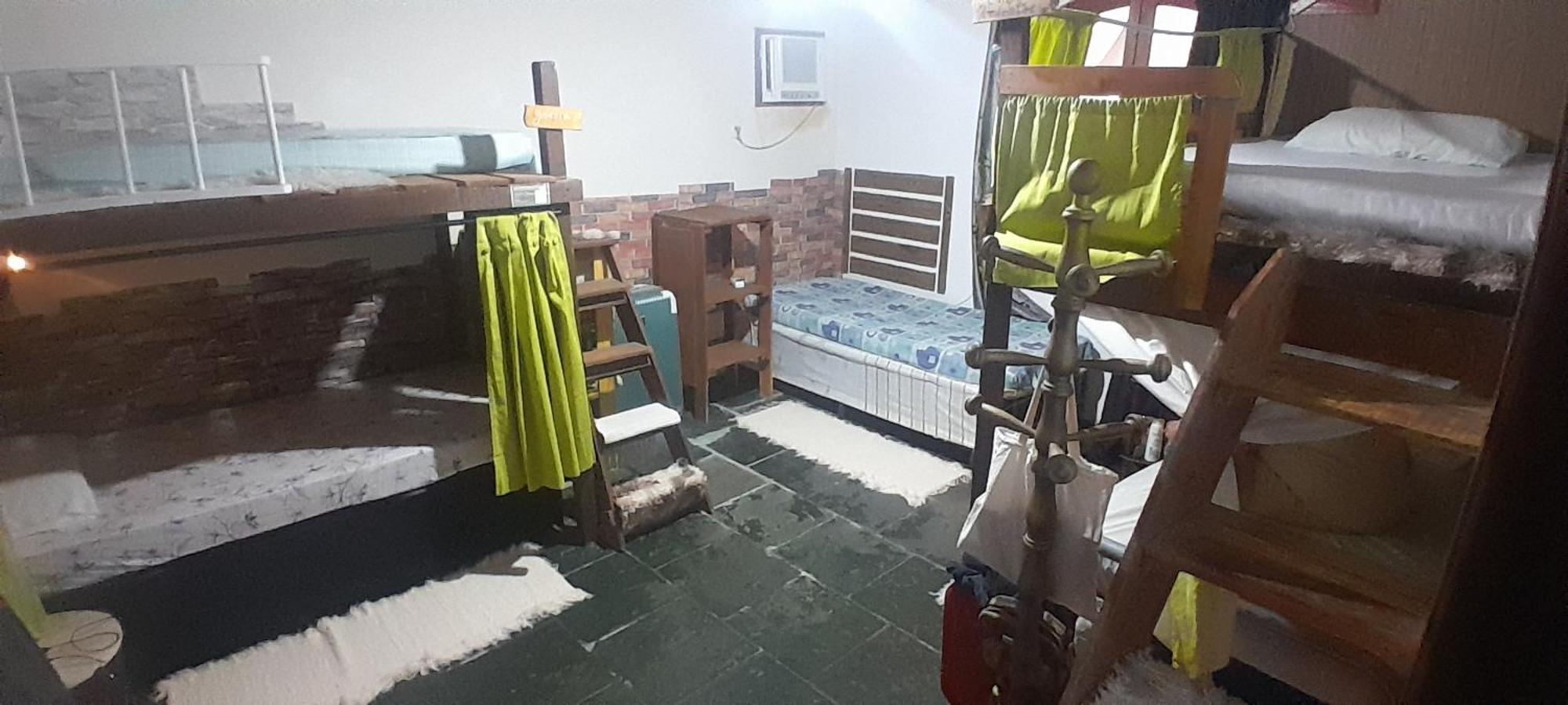 Hostel Em Itaipuacu Proximo A Praia E Terminal Da Rua 01 Maricá 객실 사진